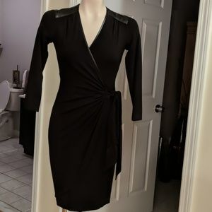 3/4 sleeve LBD XS